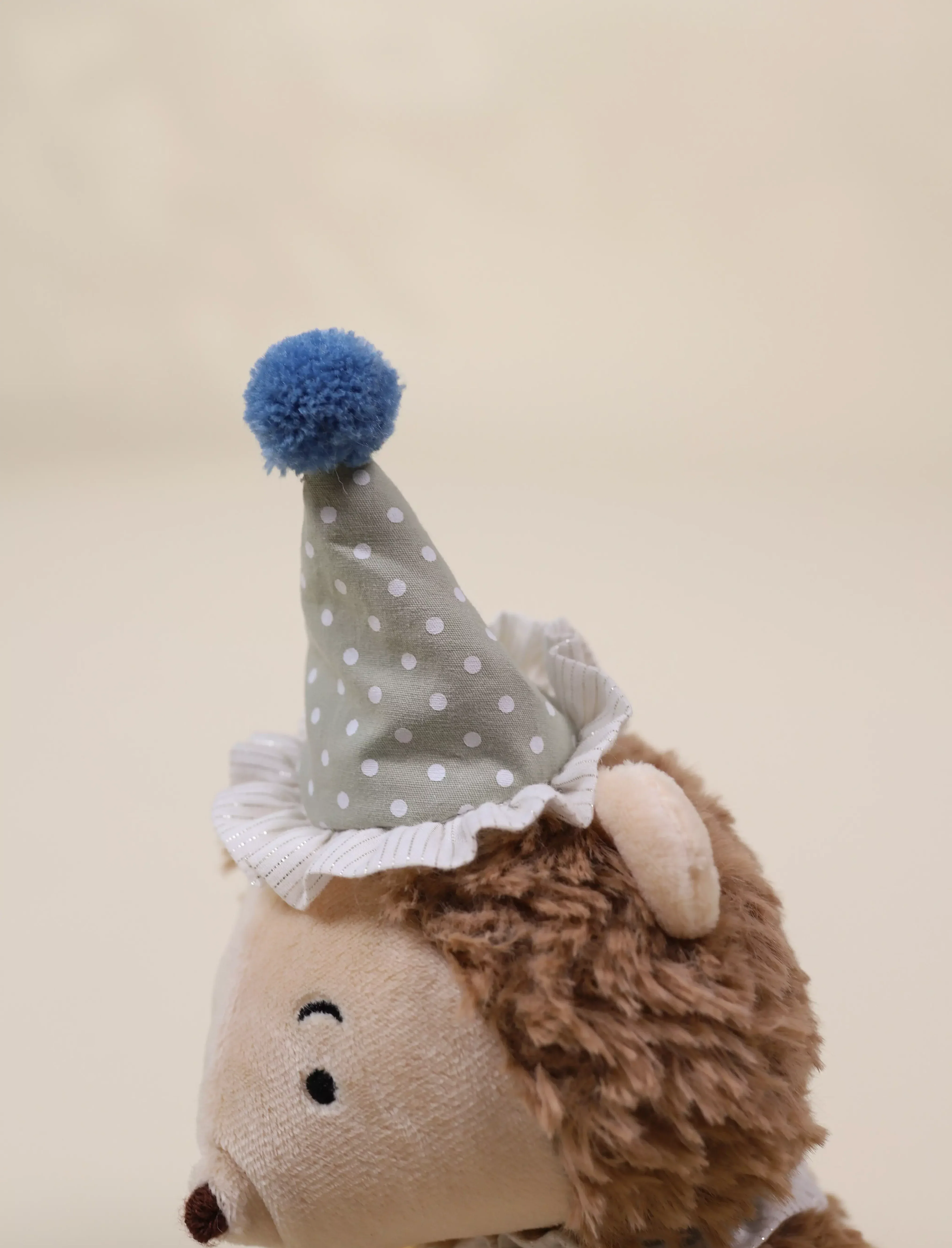 Coco Village Hedgehog Birthday Plush Toy - Image 4
