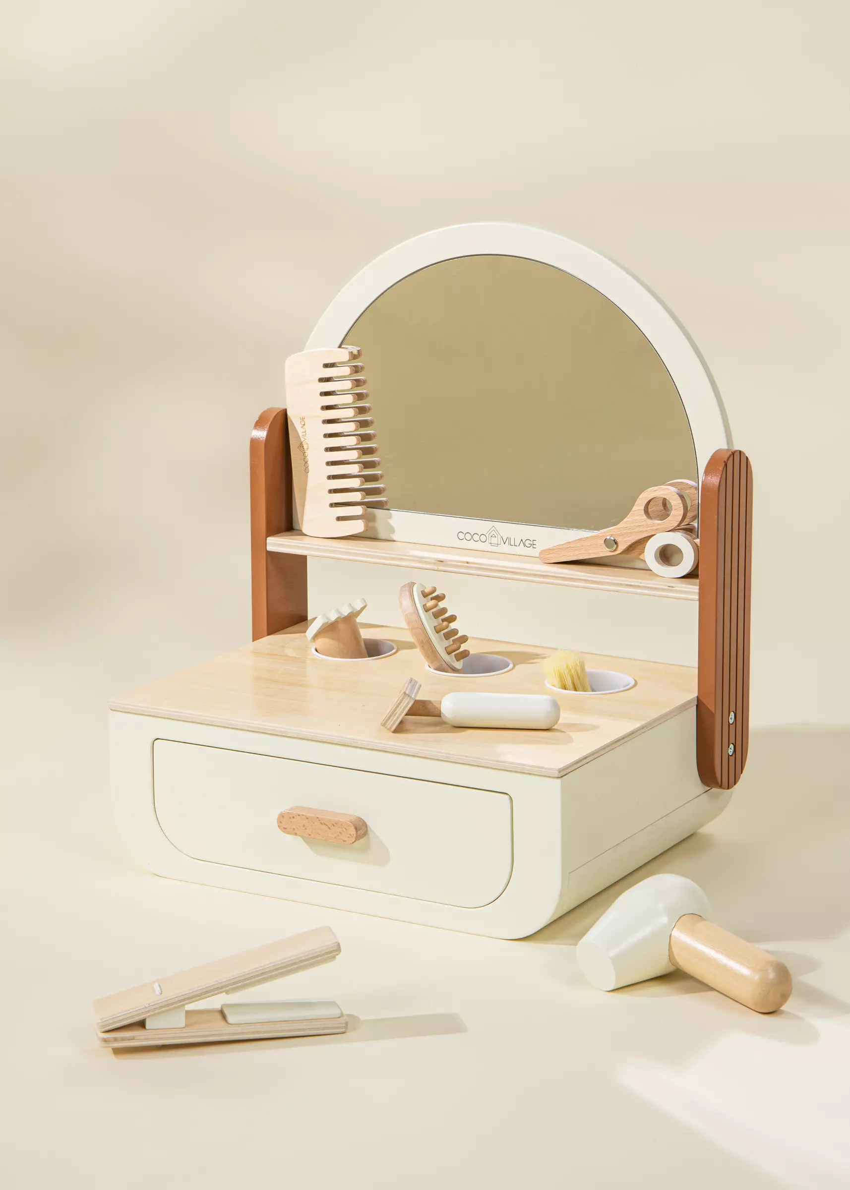 Coco Village Wooden Beauty Station