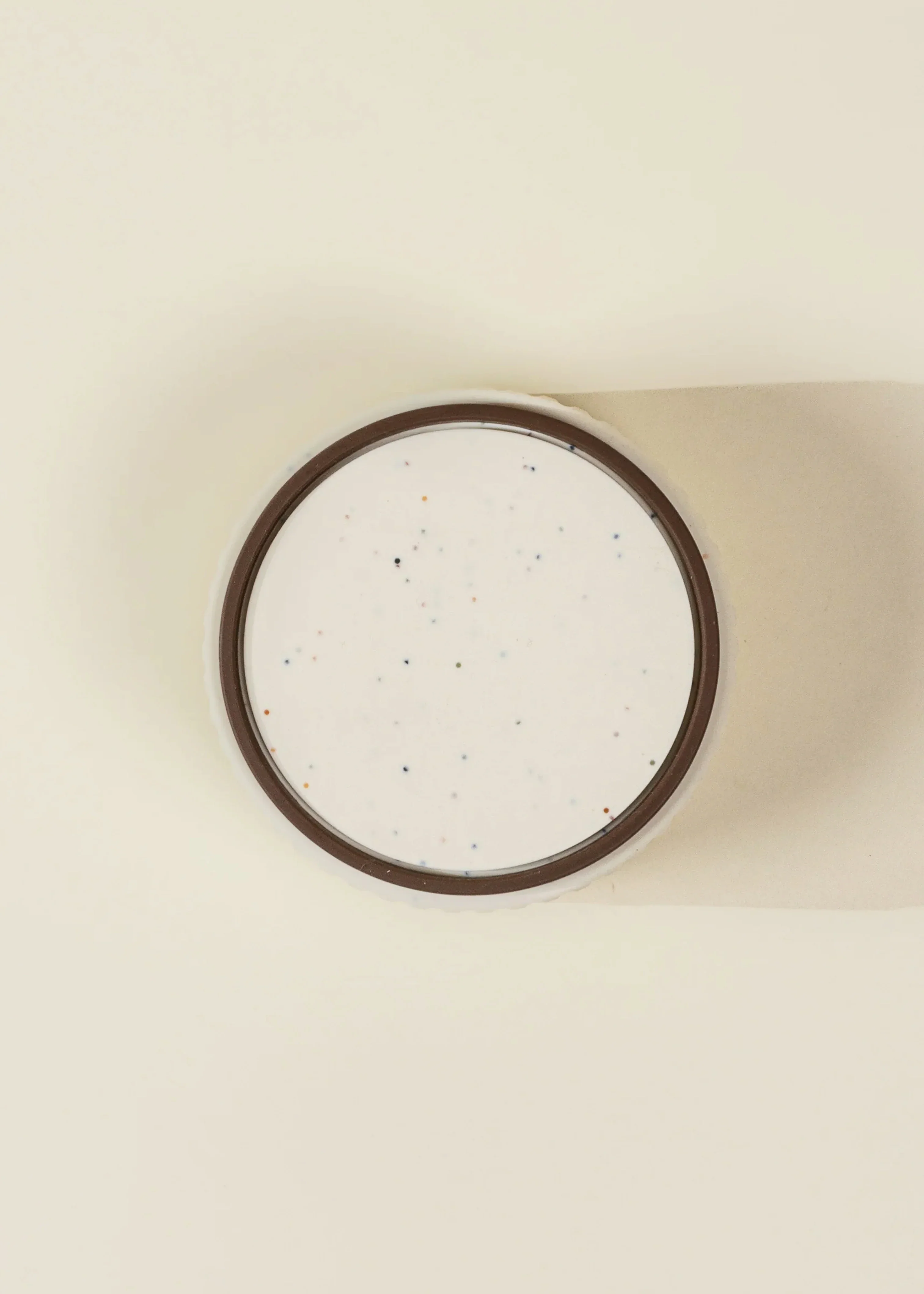 Coco Village Silicone Snack Bowl with Lid – Pottery Collection - Image 5