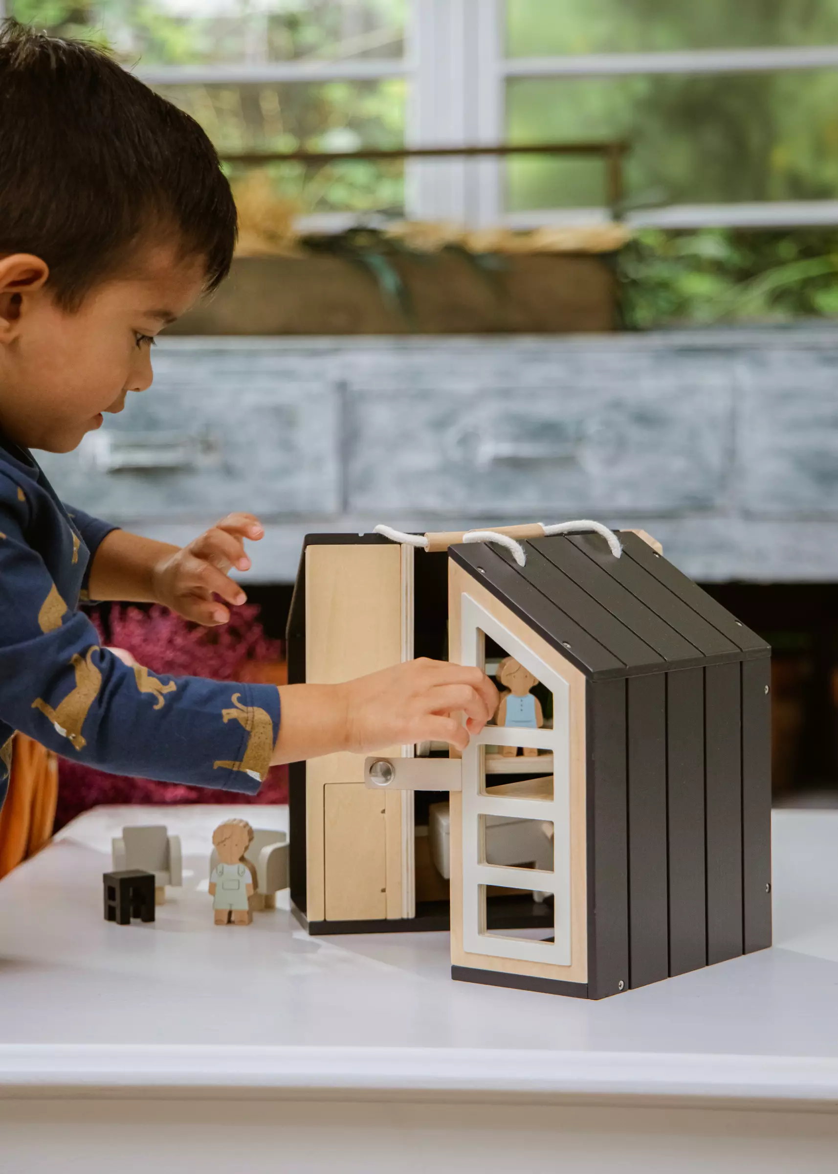 Coco Village Wooden Doll House To Go - Image 2