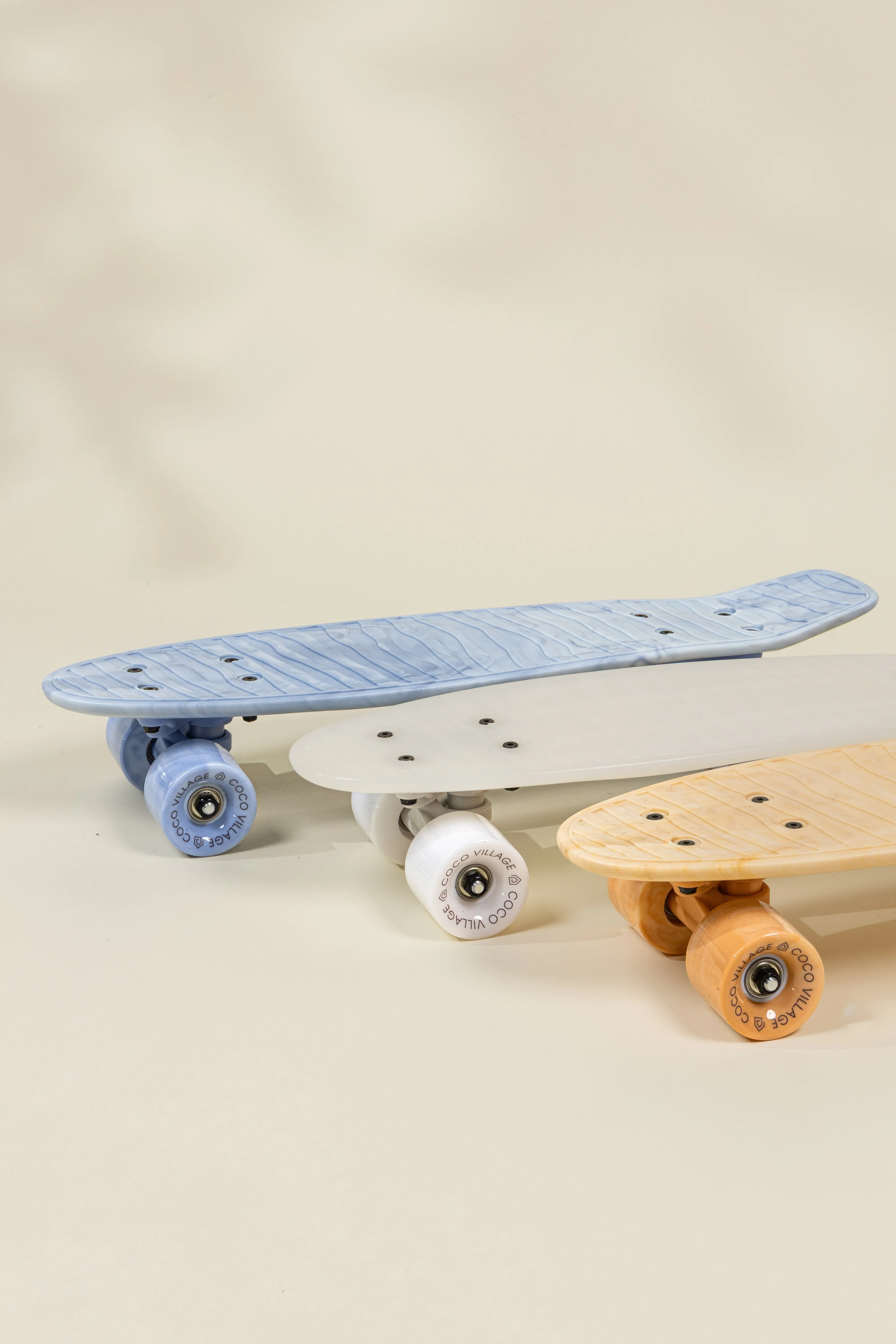 Coco Village Kids’ Pintail Cruiser Skateboard–Glow in the Dark - Image 6