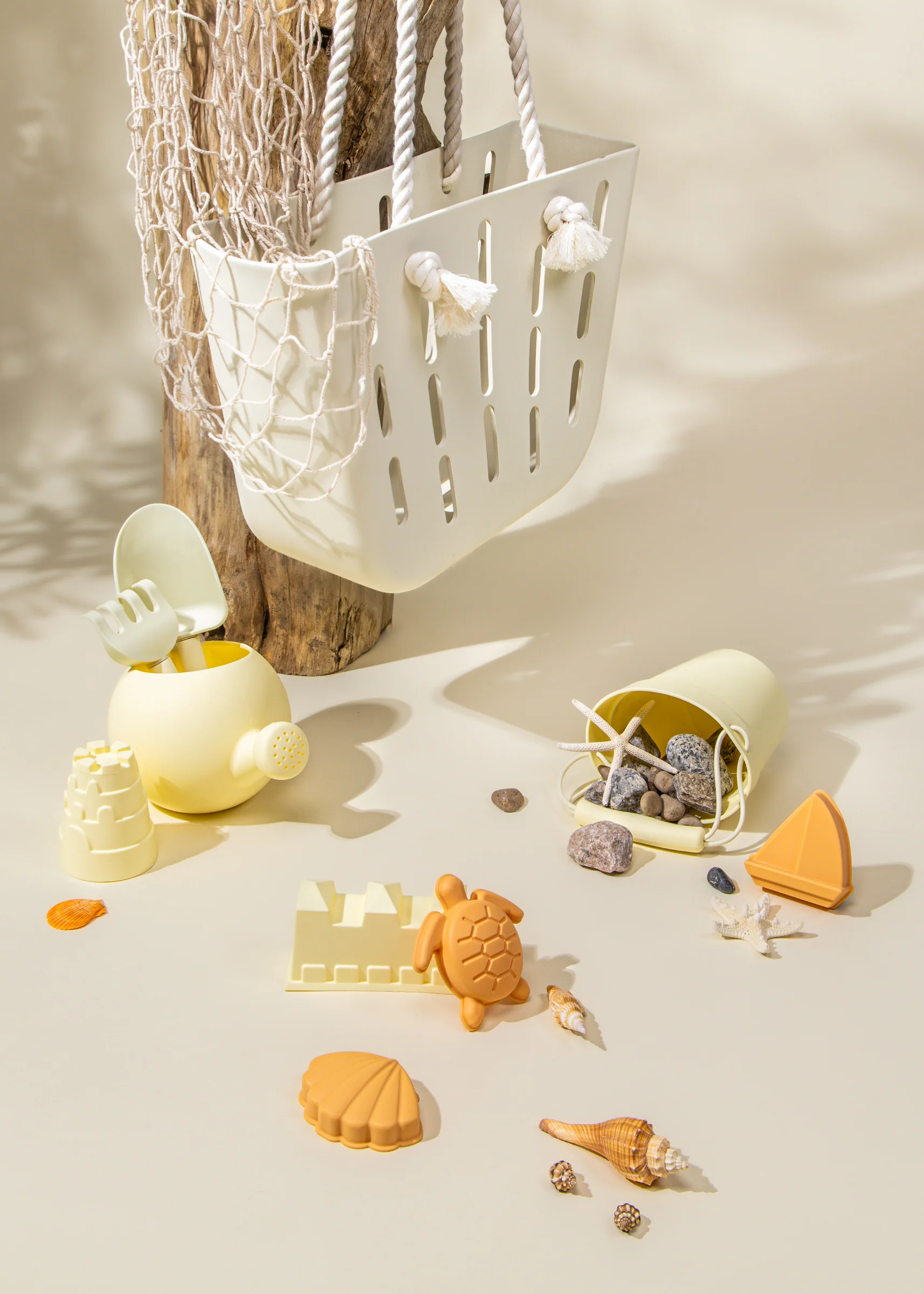 Coco Village Silicone Watering Can - Moisturizer - Image 3
