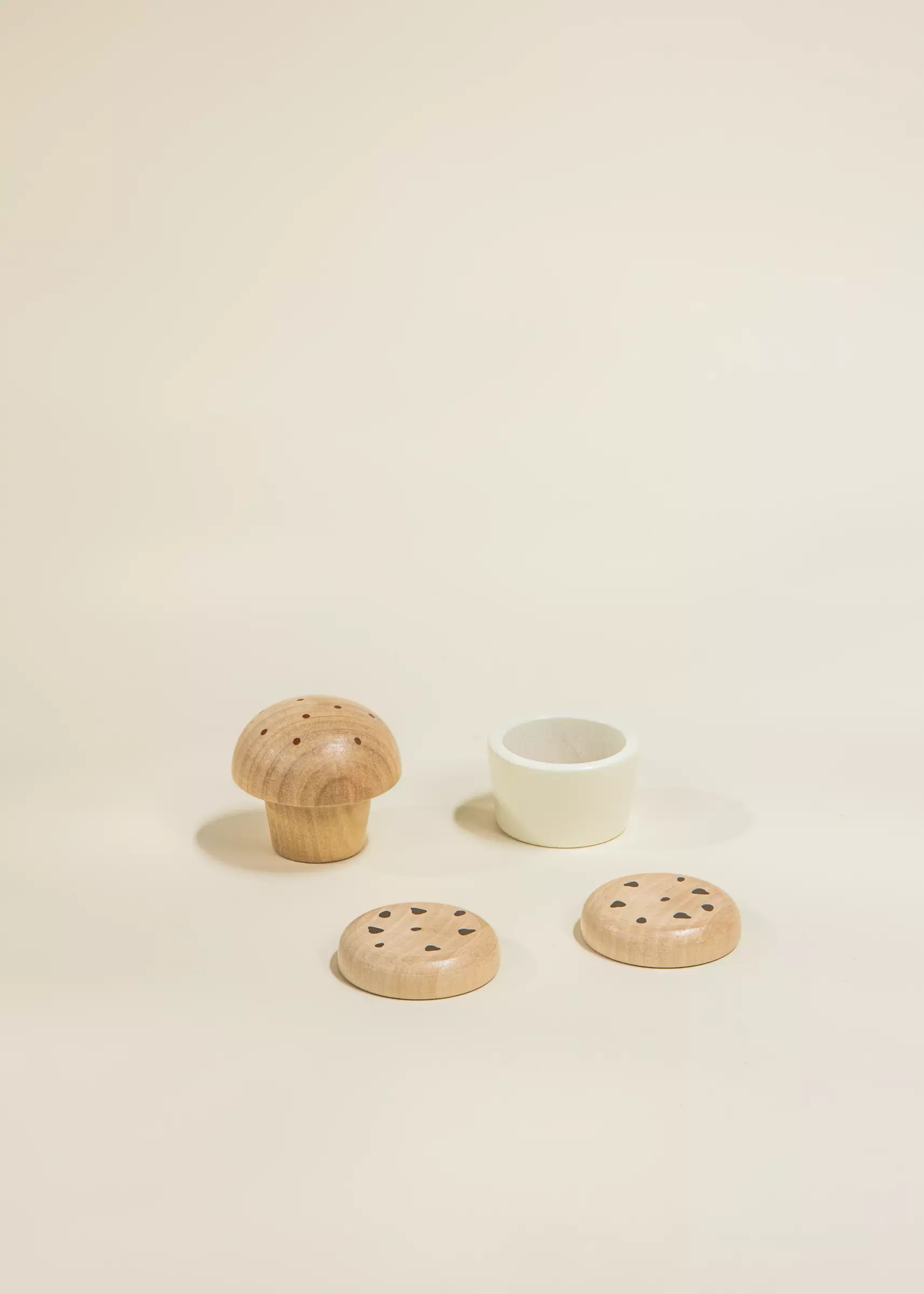 Coco Village Wooden Coffee Shop - Image 15