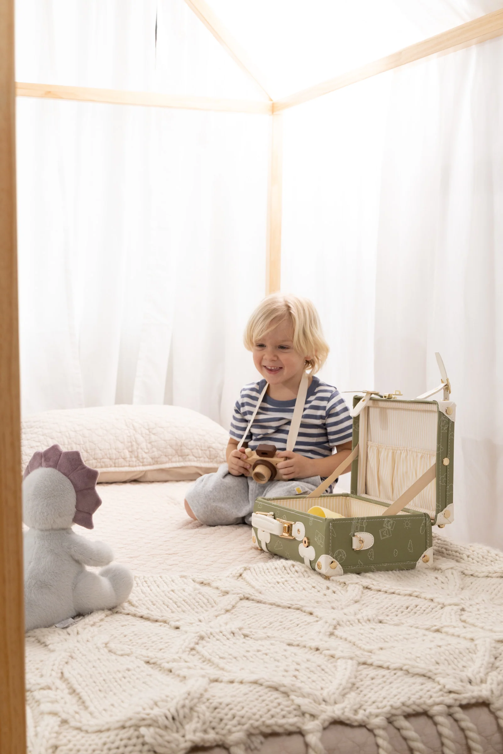 Coco Village Vegan Leather Play Suitcase - Travel - Image 14