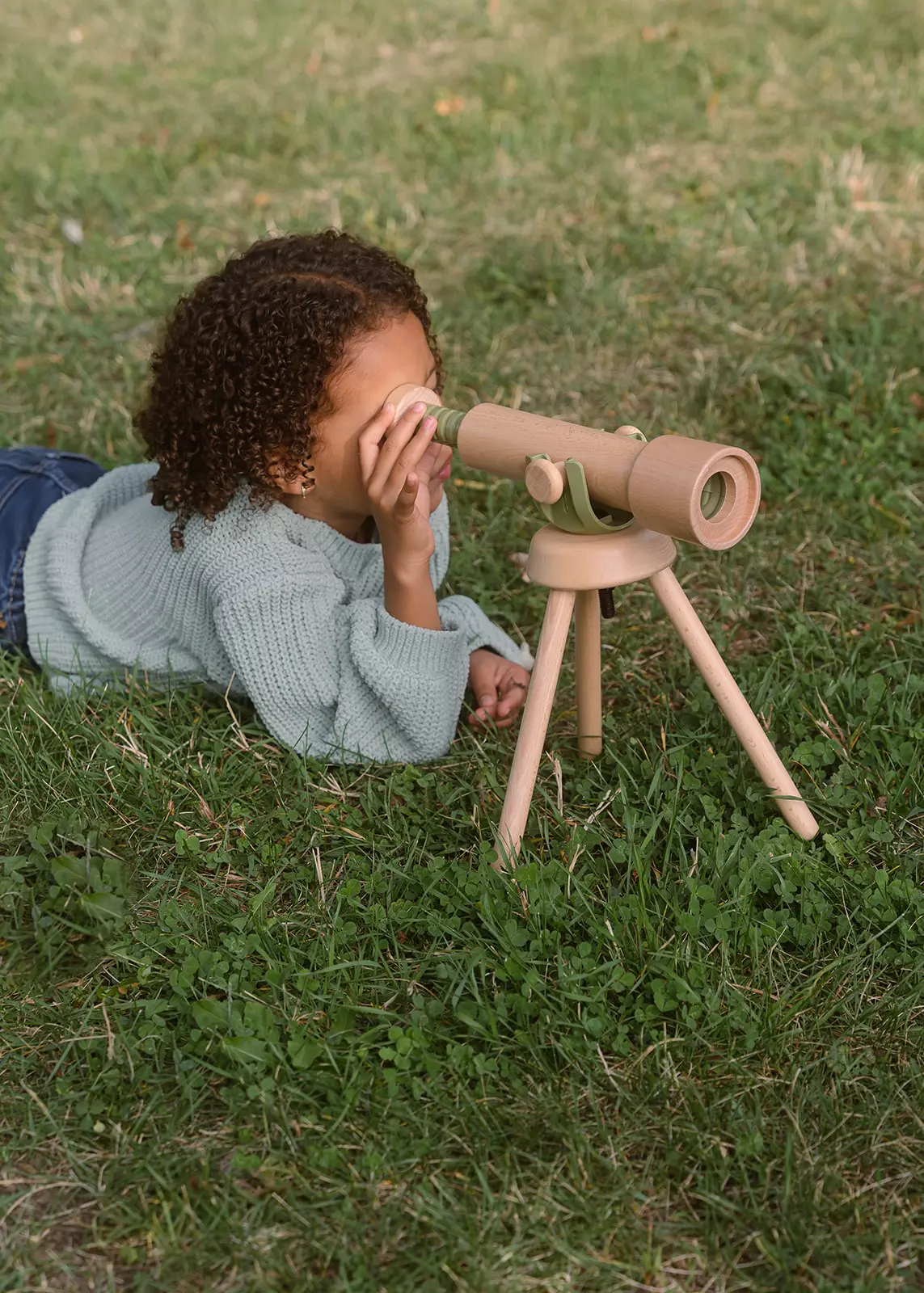 Coco Village Wooden Tripod Telescope – 15x Zoom - Image 10