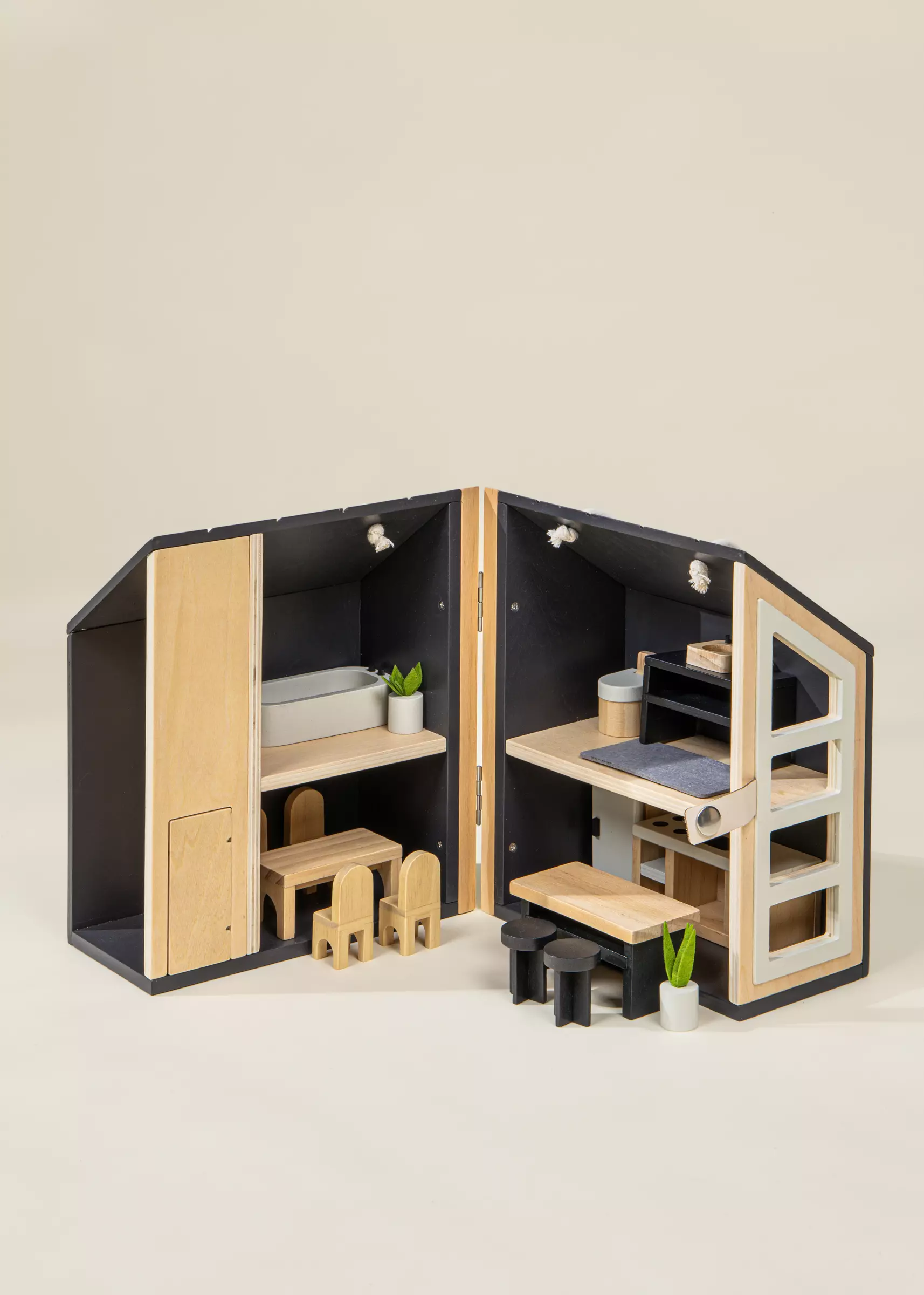 Coco Village Wooden Doll House To Go - Image 12