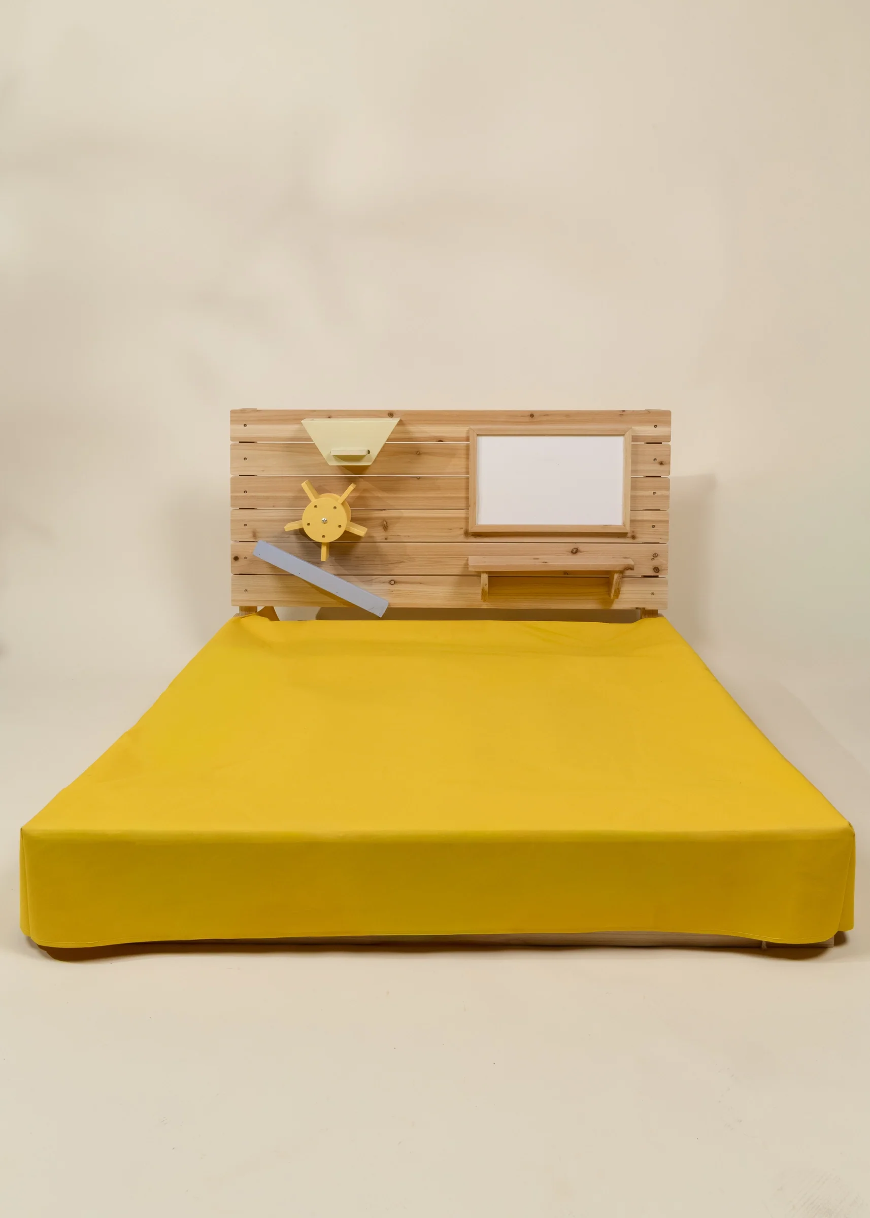 Coco Village Wooden Sandpit with Cover - Image 3