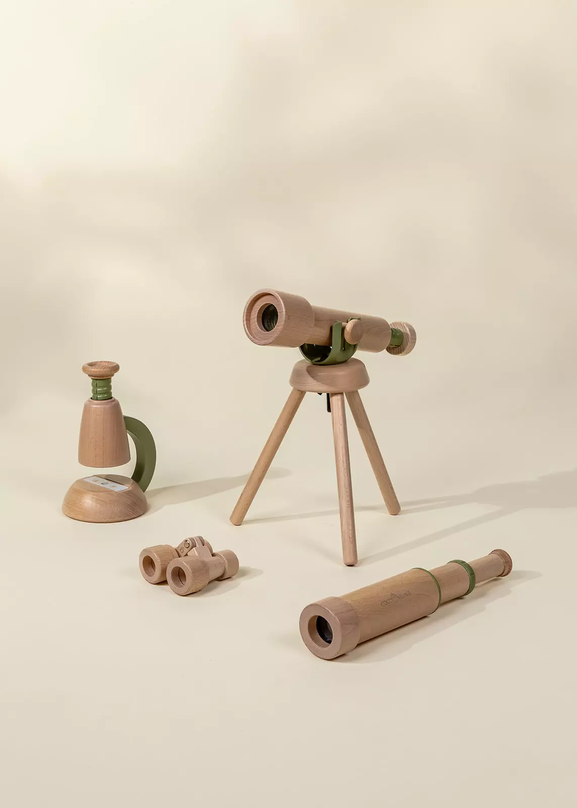 Coco Village Wooden Tripod Telescope – 15x Zoom - Image 3