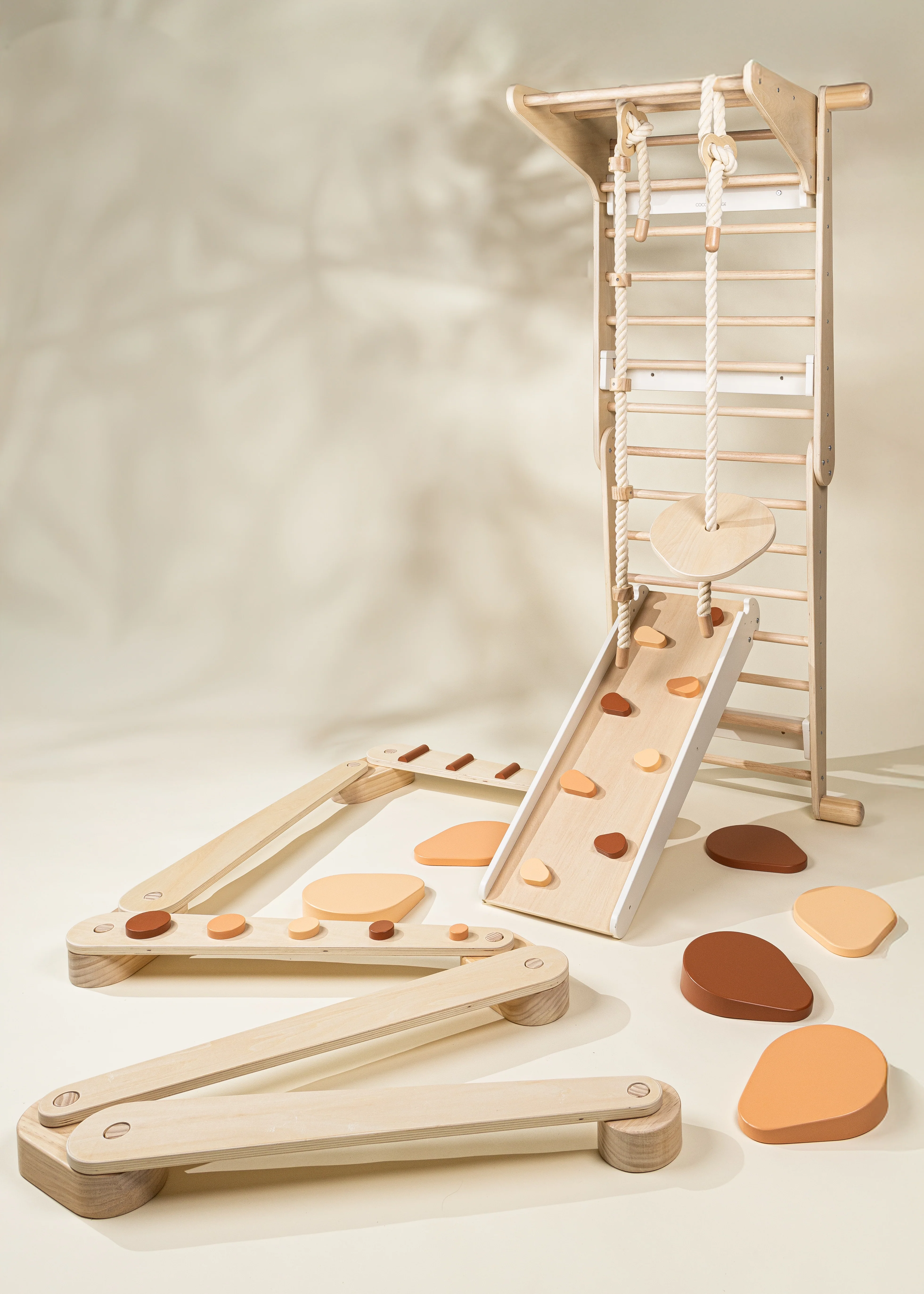 Coco Village Montessori 2-in-1 Grip Climber Board & Slide - Image 9