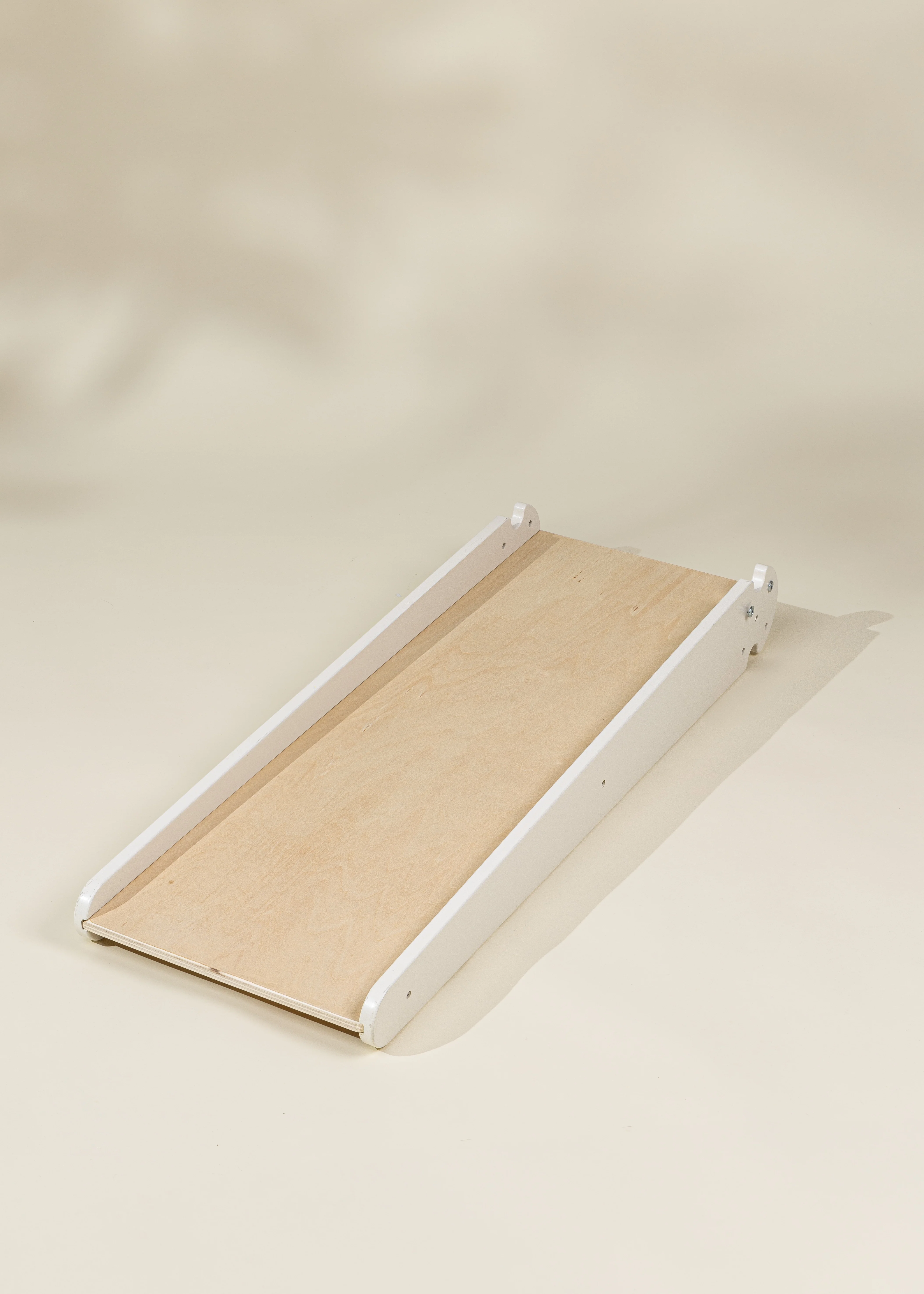 Coco Village Montessori 2-in-1 Grip Climber Board & Slide - Image 3