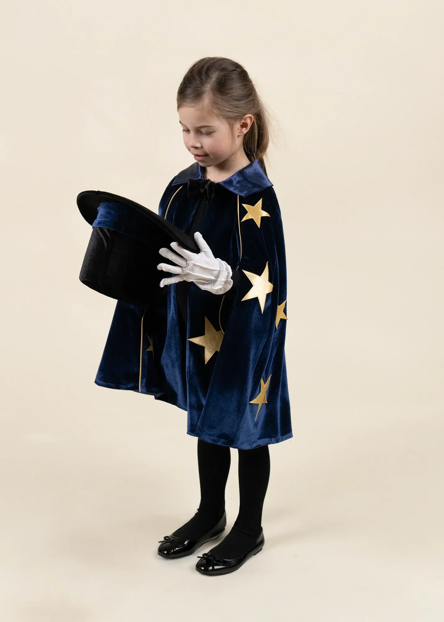 Coco Village Wizard Cape Play Costume with Hat & Gloves - 3-4Y - Image 3