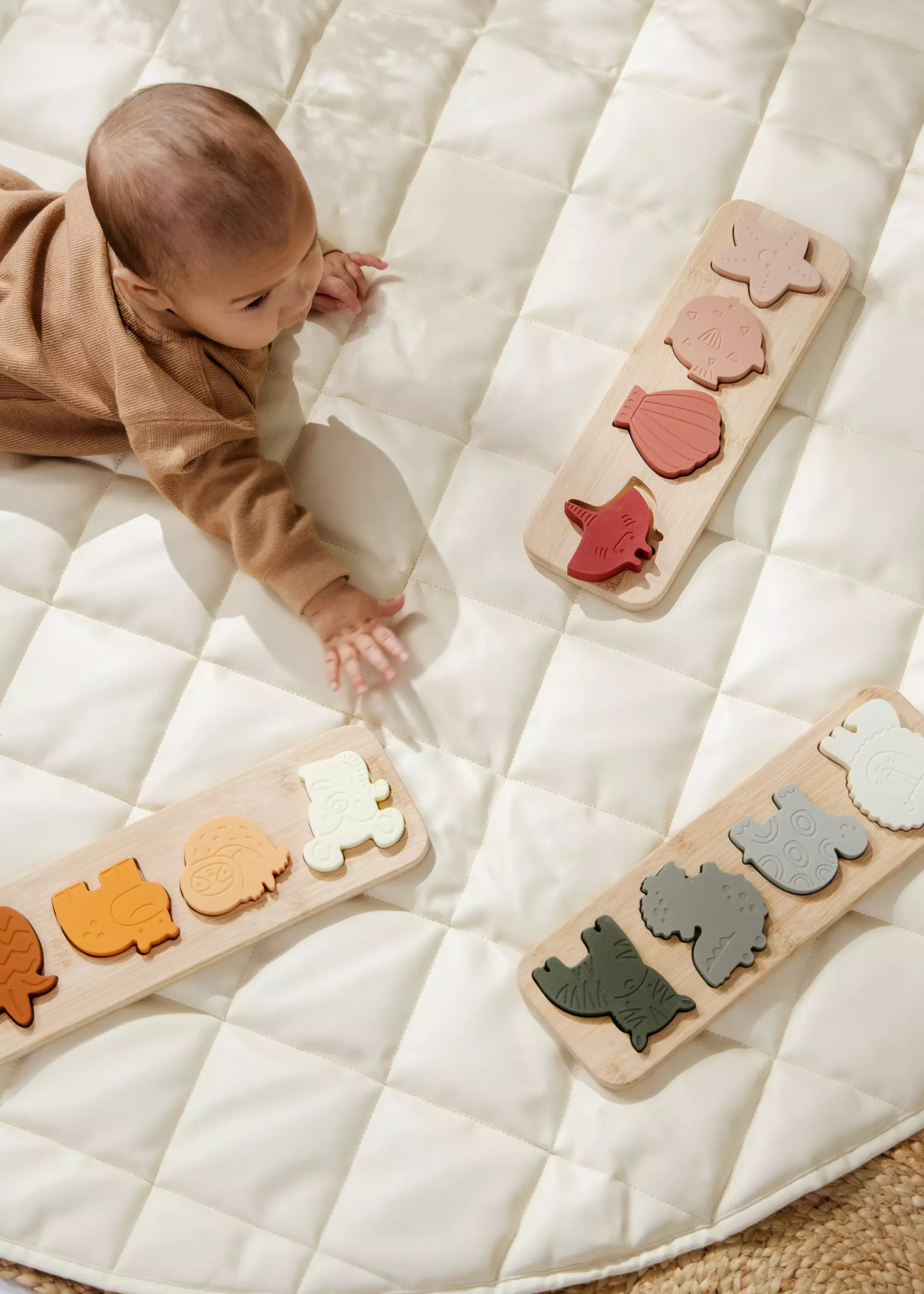 Coco Village Silicone Puzzle on Wooden Plate - Ocean - Image 6