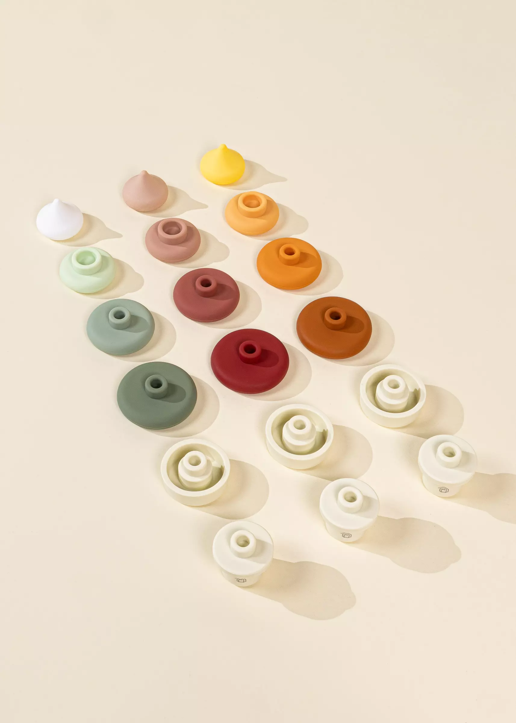 Coco Village 3 Sets of Silicone Stackable Ice Cream Cones (18 pcs) - Image 5