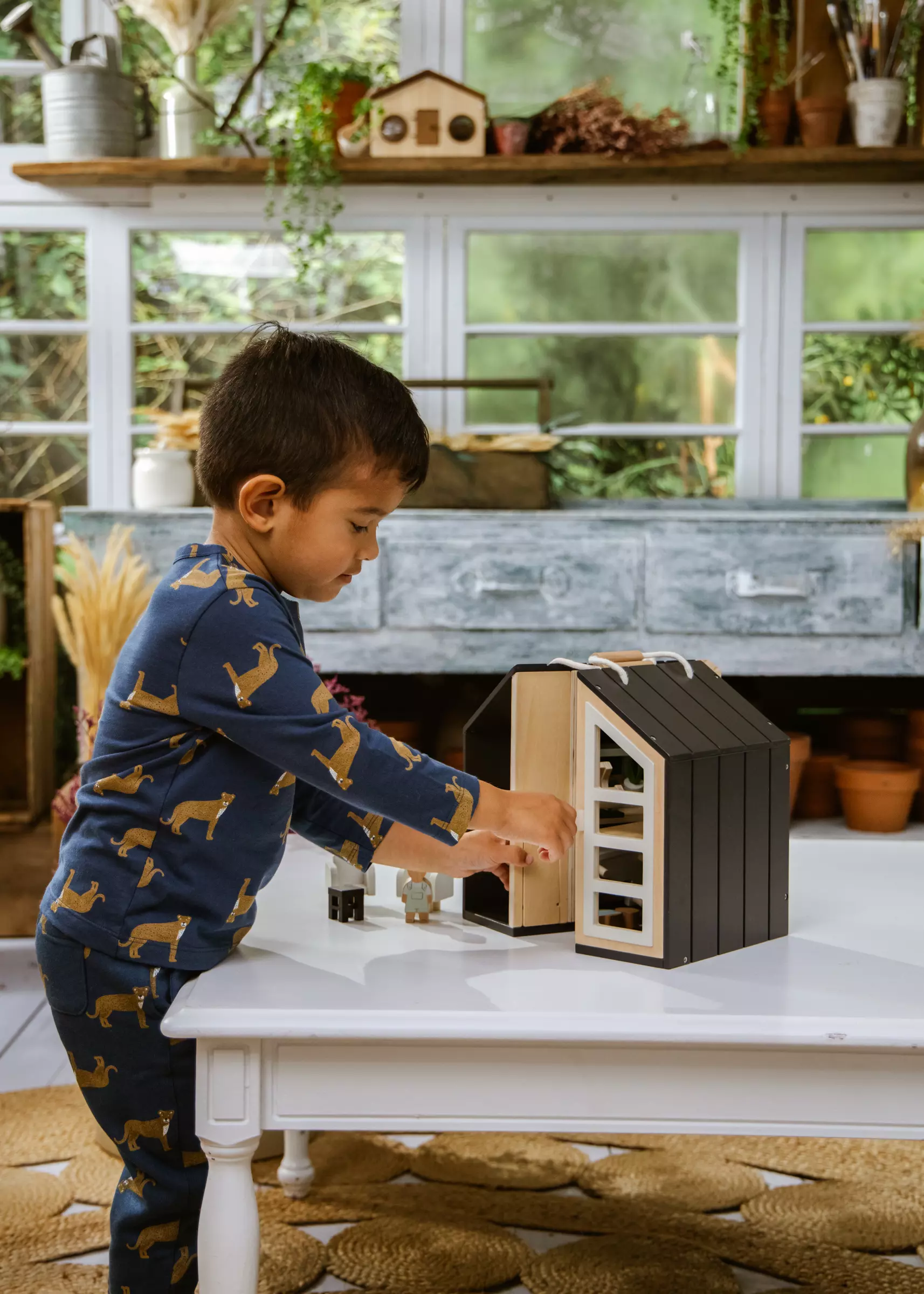 Coco Village Wooden Doll House To Go - Image 15