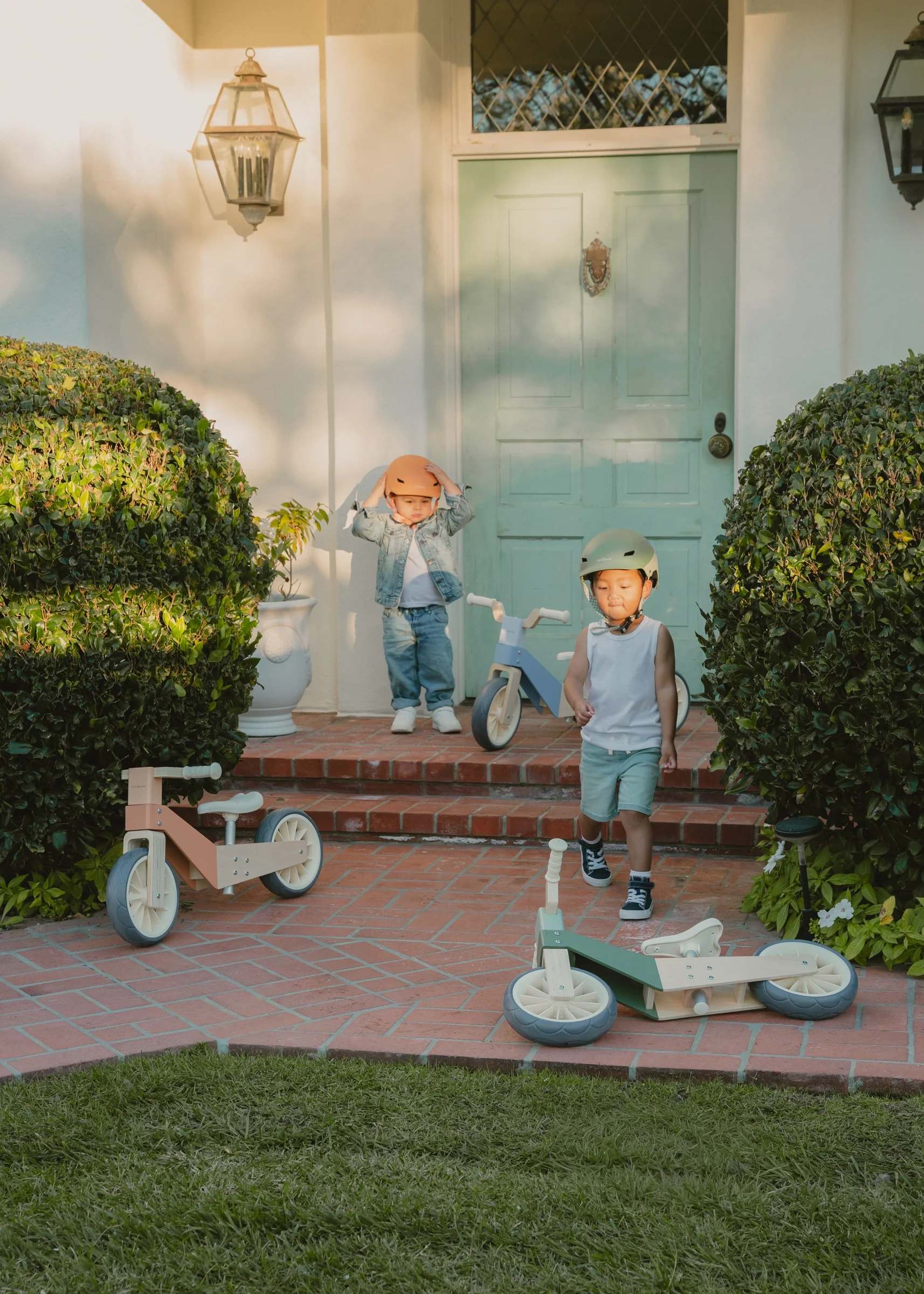 Coco Village Evolutive Wooden Balance Bike - 3 in 1 – Grapefruit - Image 5