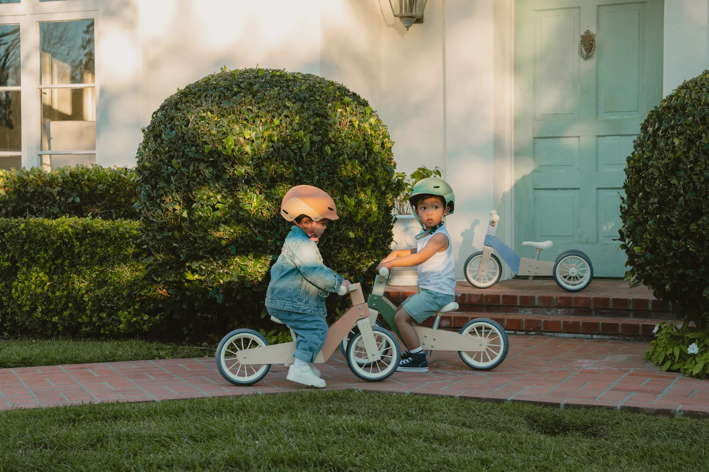 Coco Village Evolutive Wooden Balance Bike - 3 in 1 – Grapefruit - Image 11