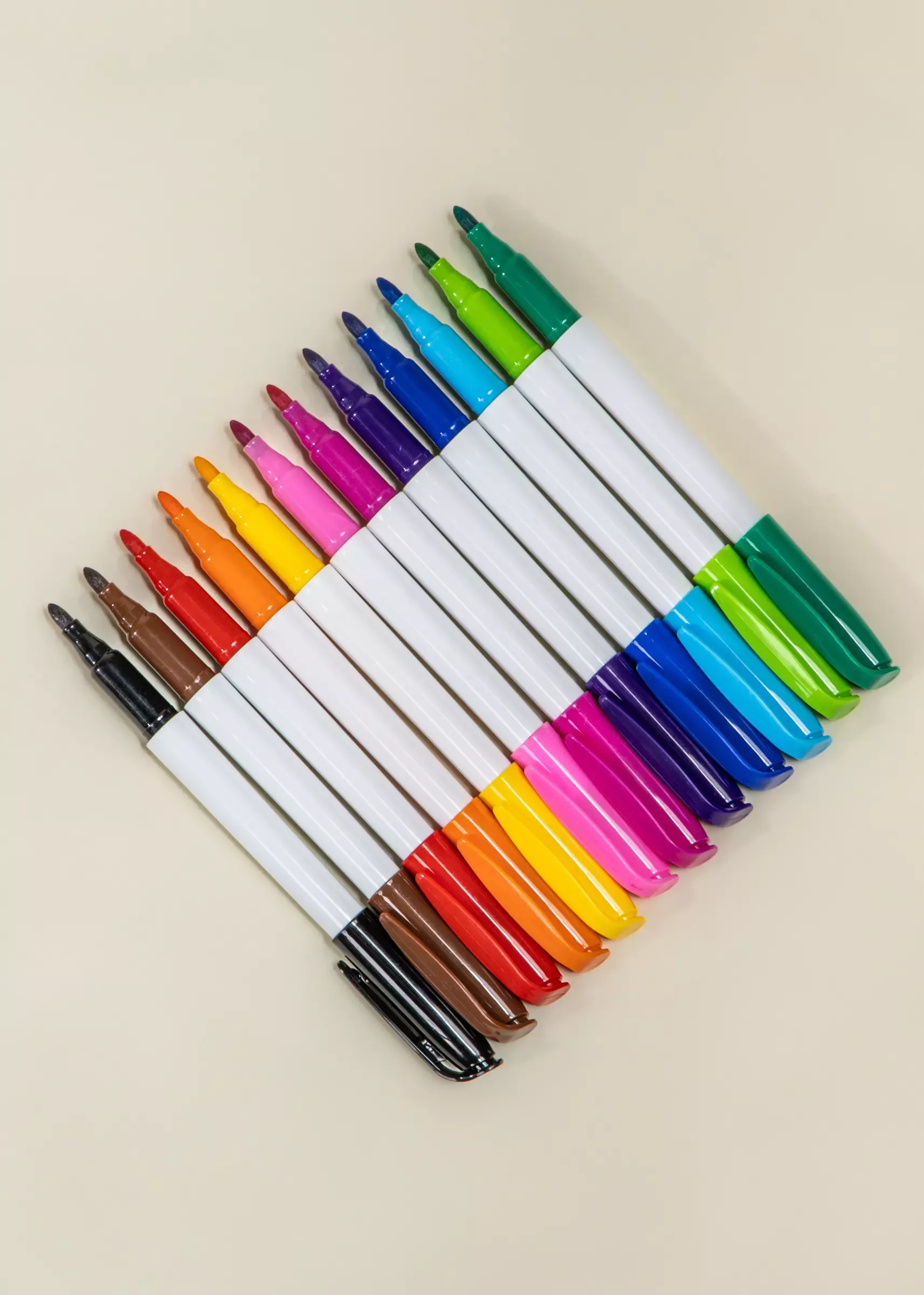 Coco Village Set of 4 Silicone Washable Coloring Placemats & Markers - Image 5