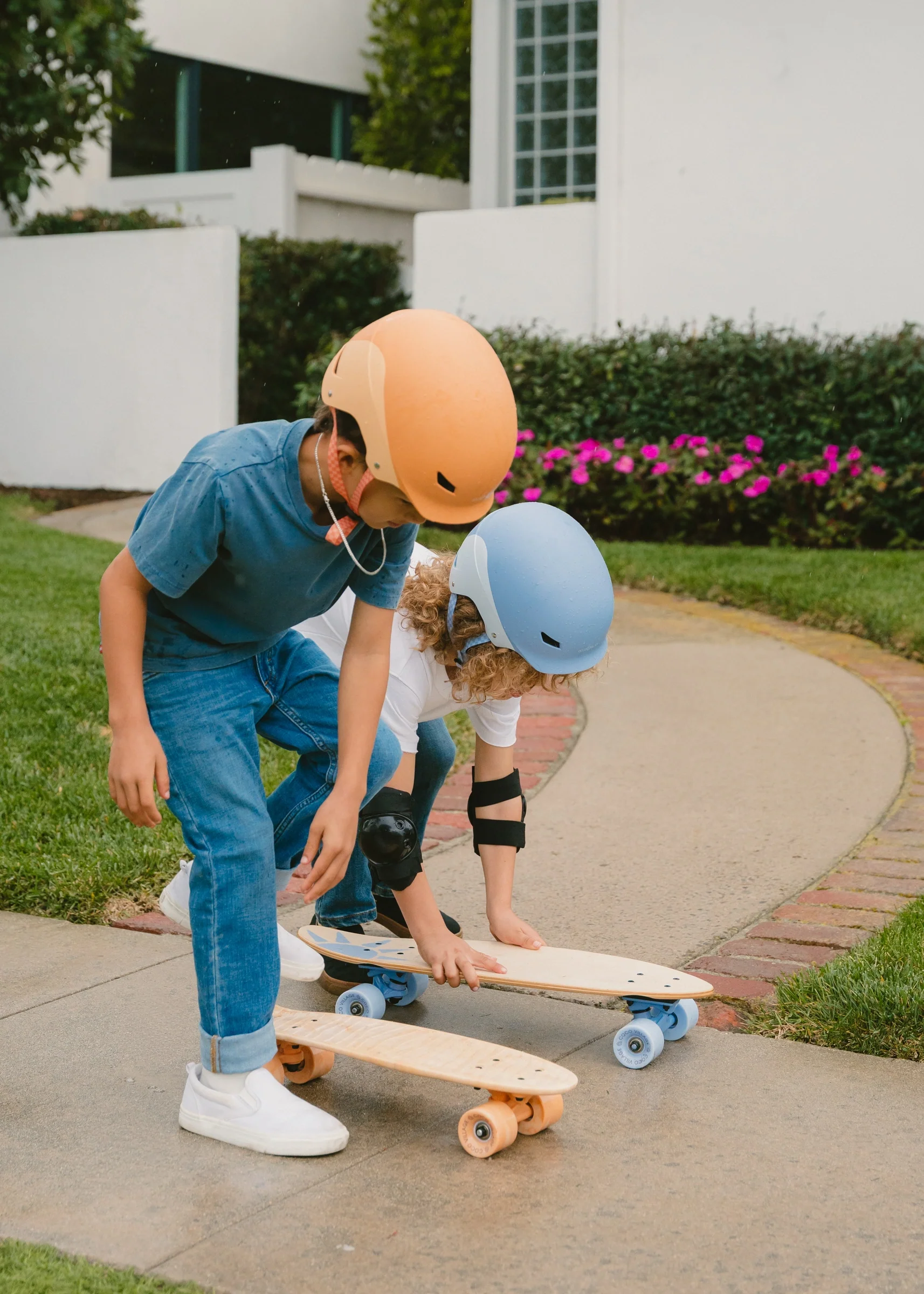 Coco Village Kids’ Wooden Pintail Cruiser Skateboard – Venice - Image 10