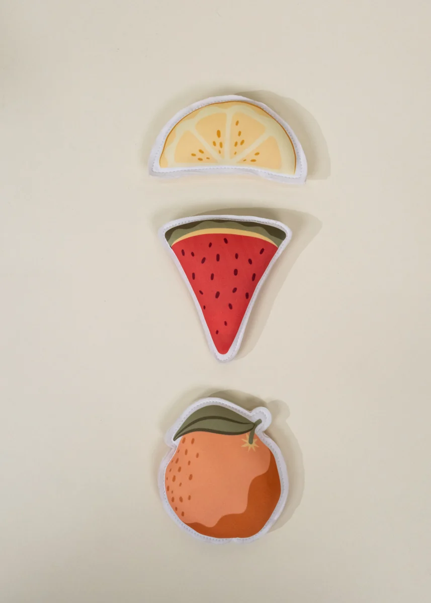 Coco Village Set of 3 Neoprene Diving Figures – Summer Fruits