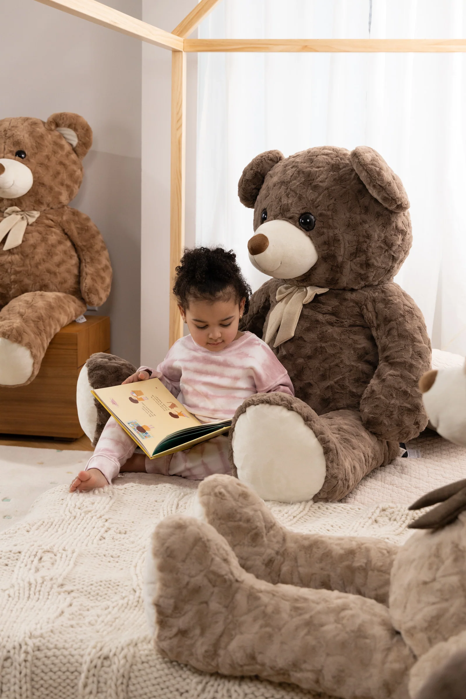 Coco Village Giant Bear Plush Toy - Image 9