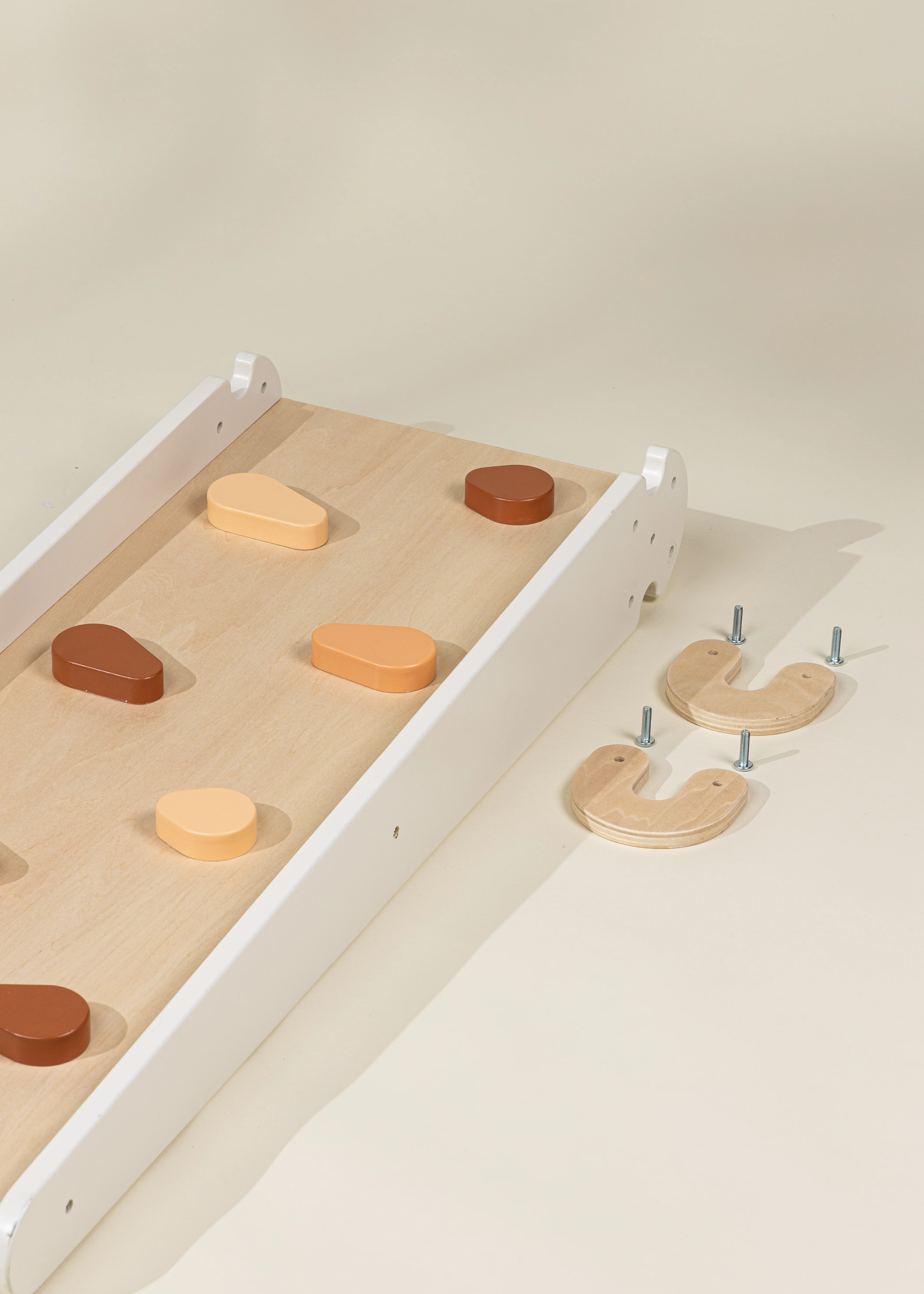 Coco Village Montessori 2-in-1 Grip Climber Board & Slide - Image 7