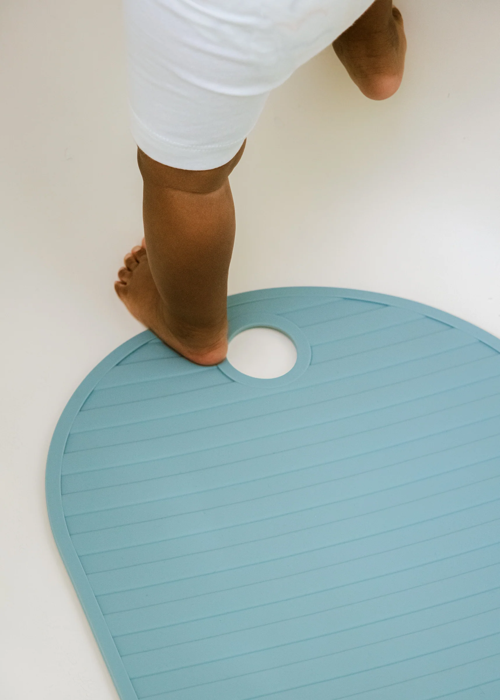 Coco Village Non-Slip Silicone Bathtub Mat - Cumulus - Image 8