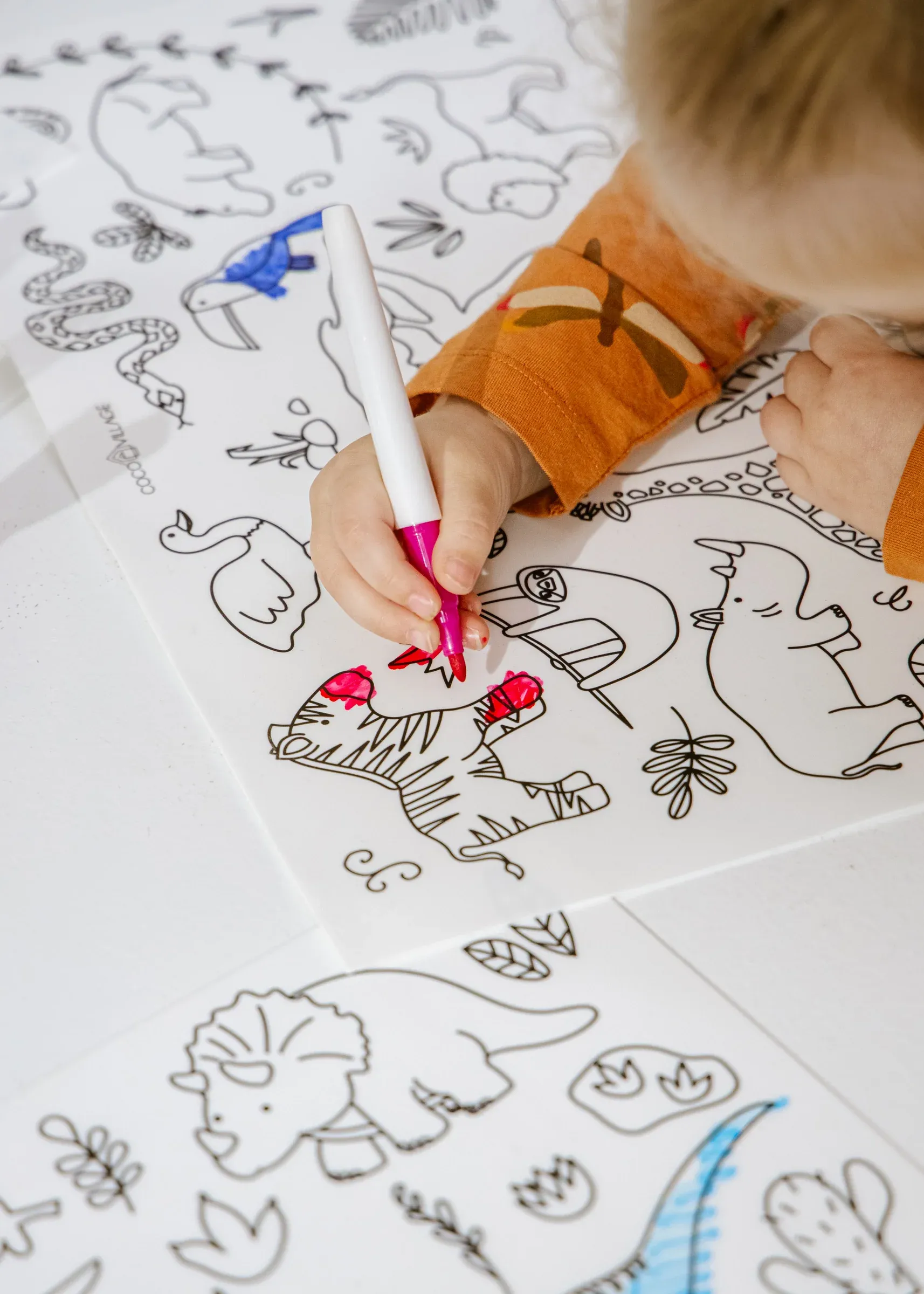 Coco Village Set of 4 Silicone Washable Coloring Placemats & Markers - Image 4
