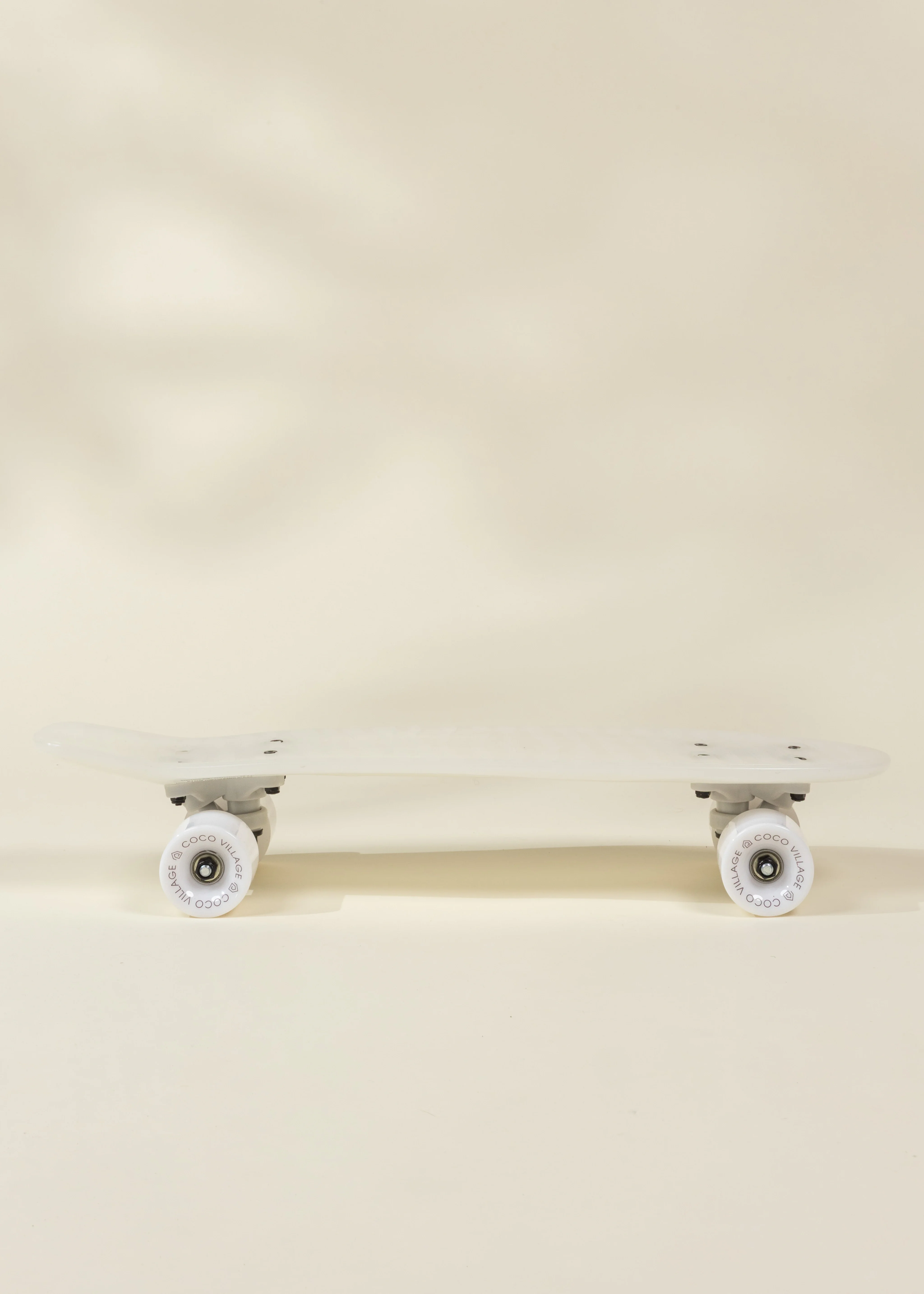 Coco Village Kids’ Pintail Cruiser Skateboard–Glow in the Dark - Image 9