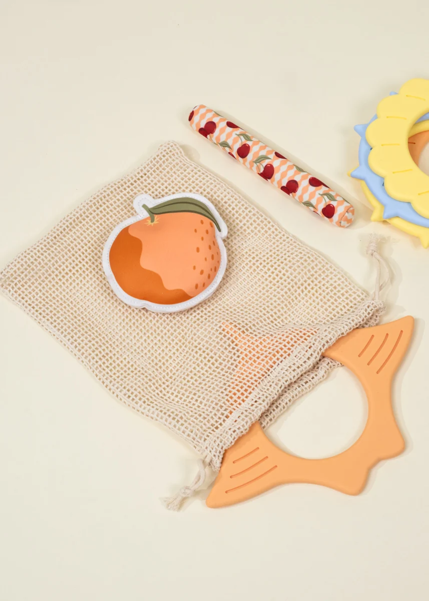 Coco Village Set of 3 Neoprene Diving Figures – Summer Fruits - Image 6