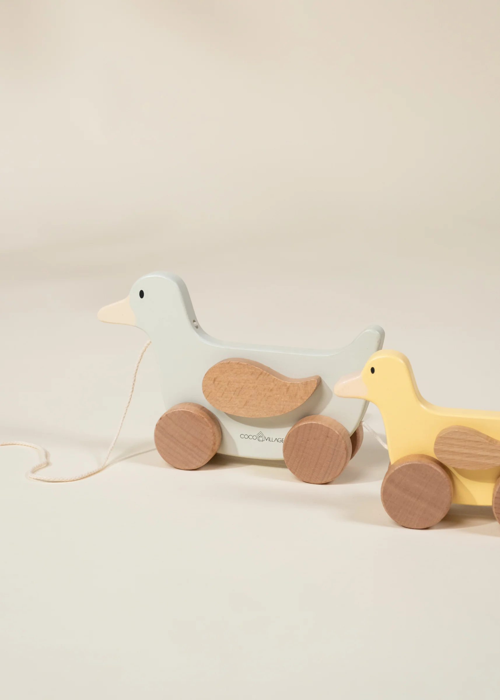 Coco Village Duck Family Pull Toy - Image 3