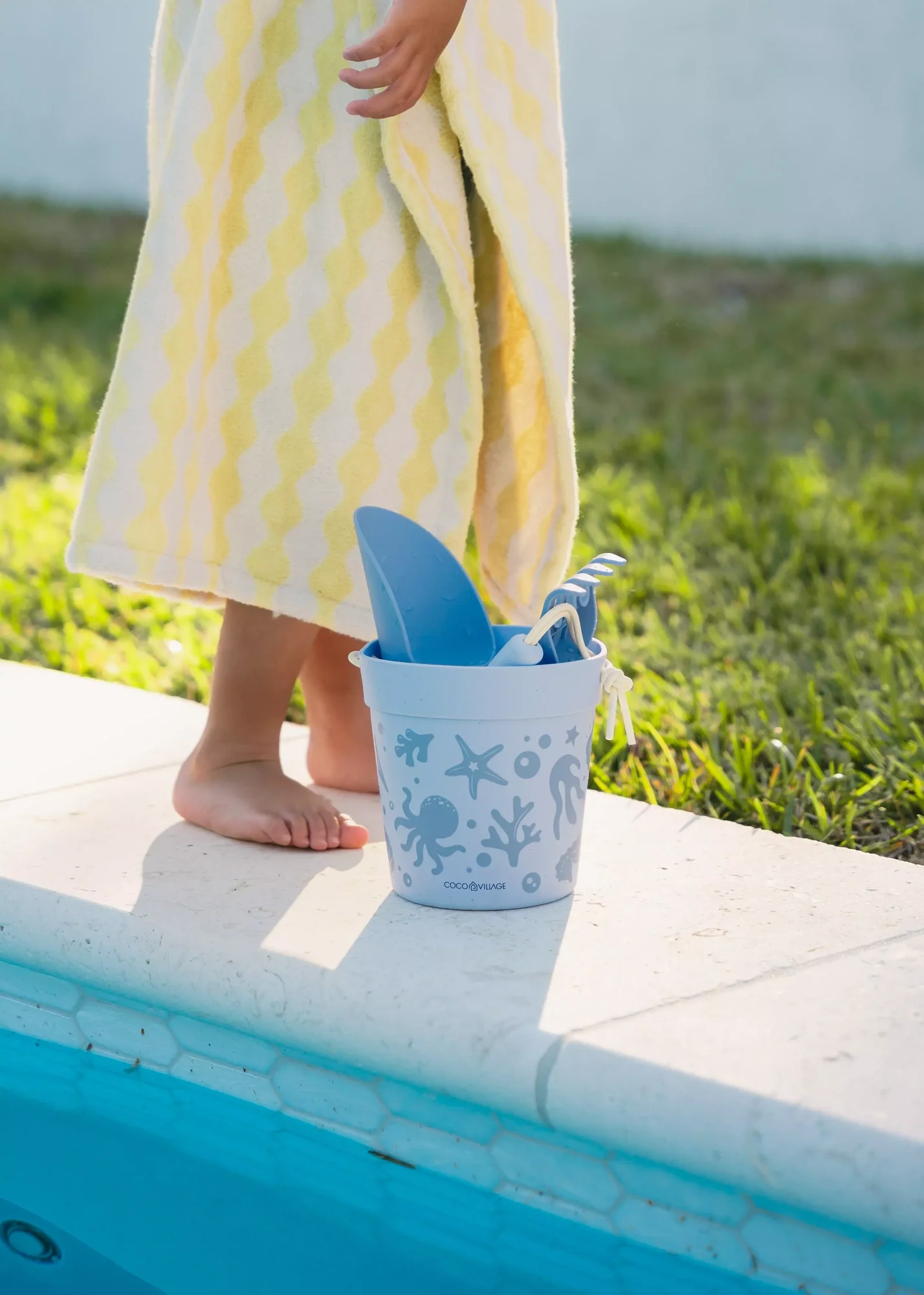 Coco Village Silicone Beach Bucket & Accessories (3 pcs) - Under the sea - Image 2