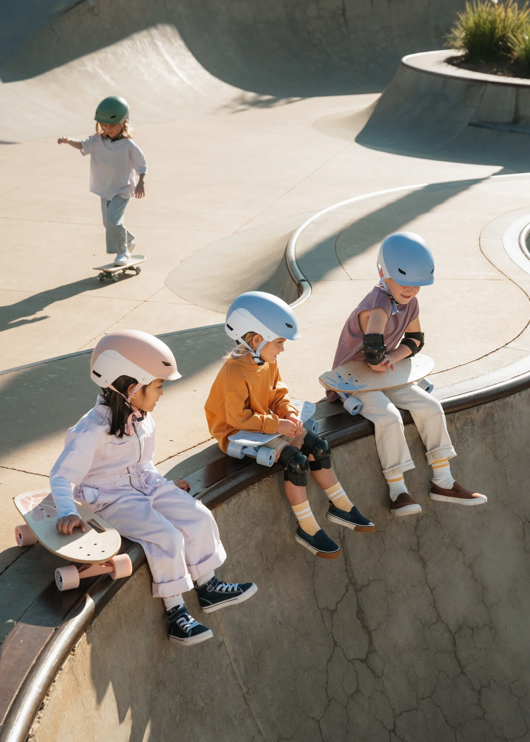 Coco Village Brand New Helmet - Grapefruit - Image 4